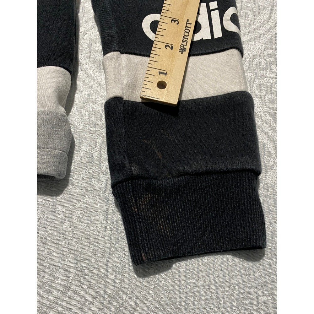 Adidas Originals AY8599 Three Stripes Cropped Sweatshirt Womens L Grey Black - Picture 2 of 9